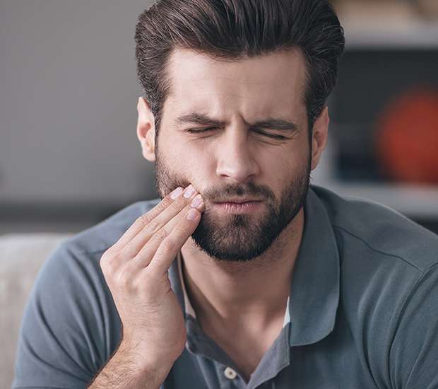 Hutto Can a Cracked Tooth be Saved with a Root Canal and Crown